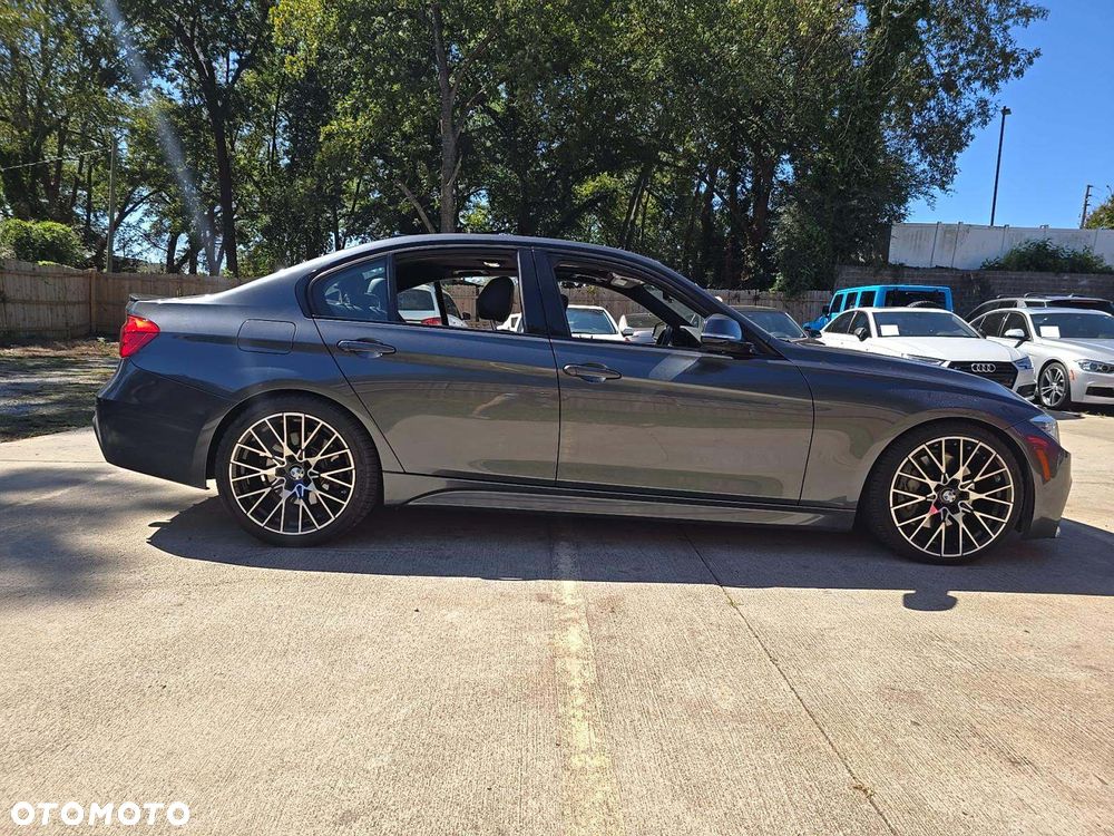 BMW Seria 3 328i Luxury Line - 4