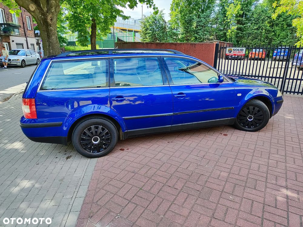 Volkswagen Passat 1.6 Comfortline - 6