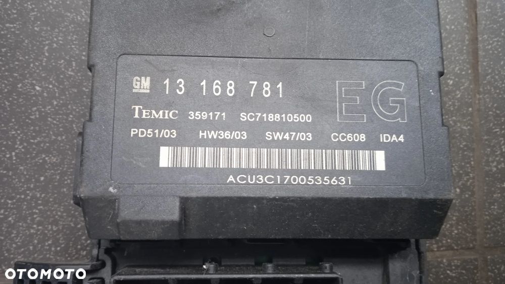 Moduł komfortu BCM Opel Vectra C Signum 13168781EG - 2