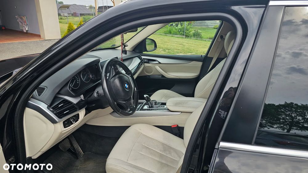 BMW X5 sDrive25d - 12
