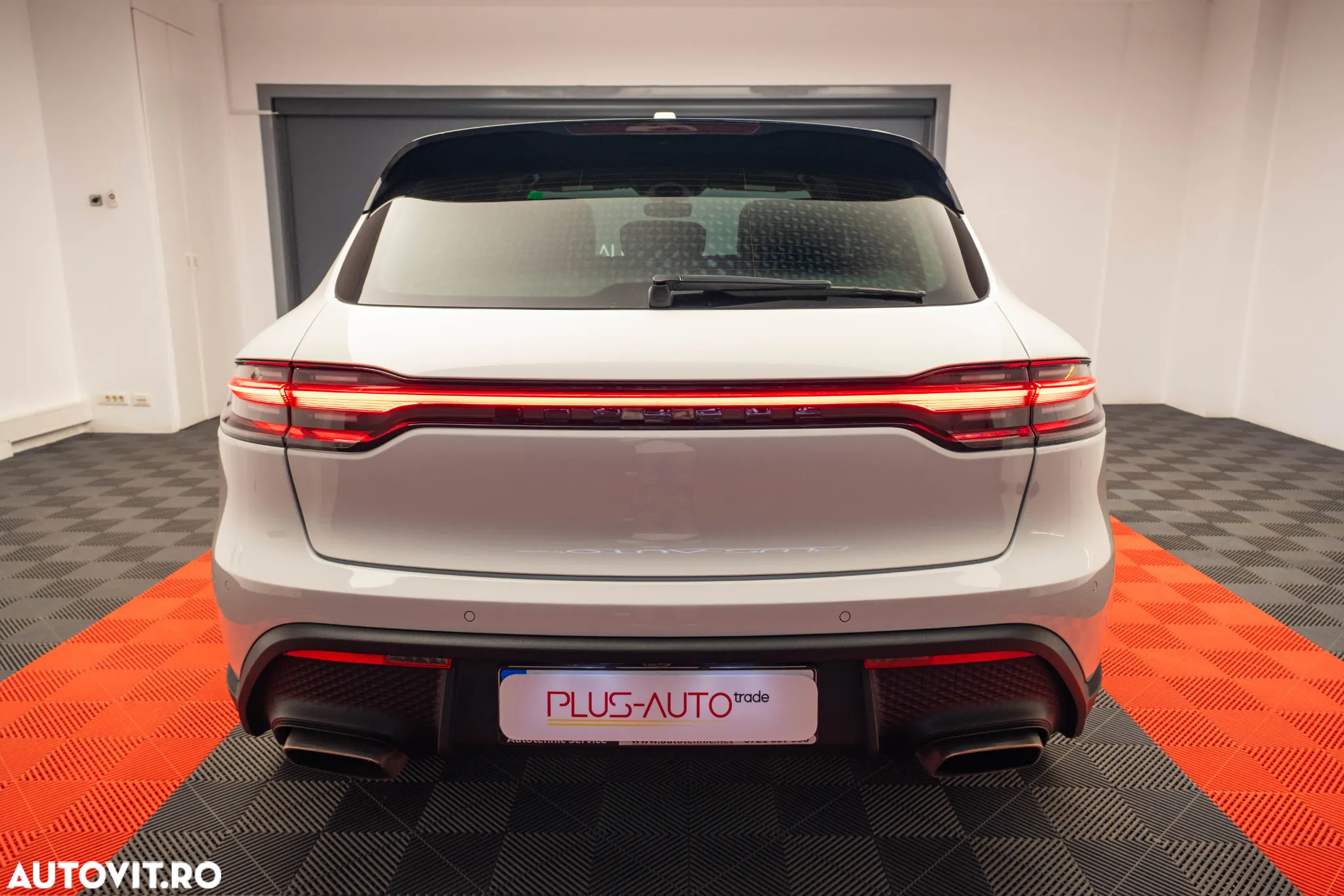 Porsche Macan - 6