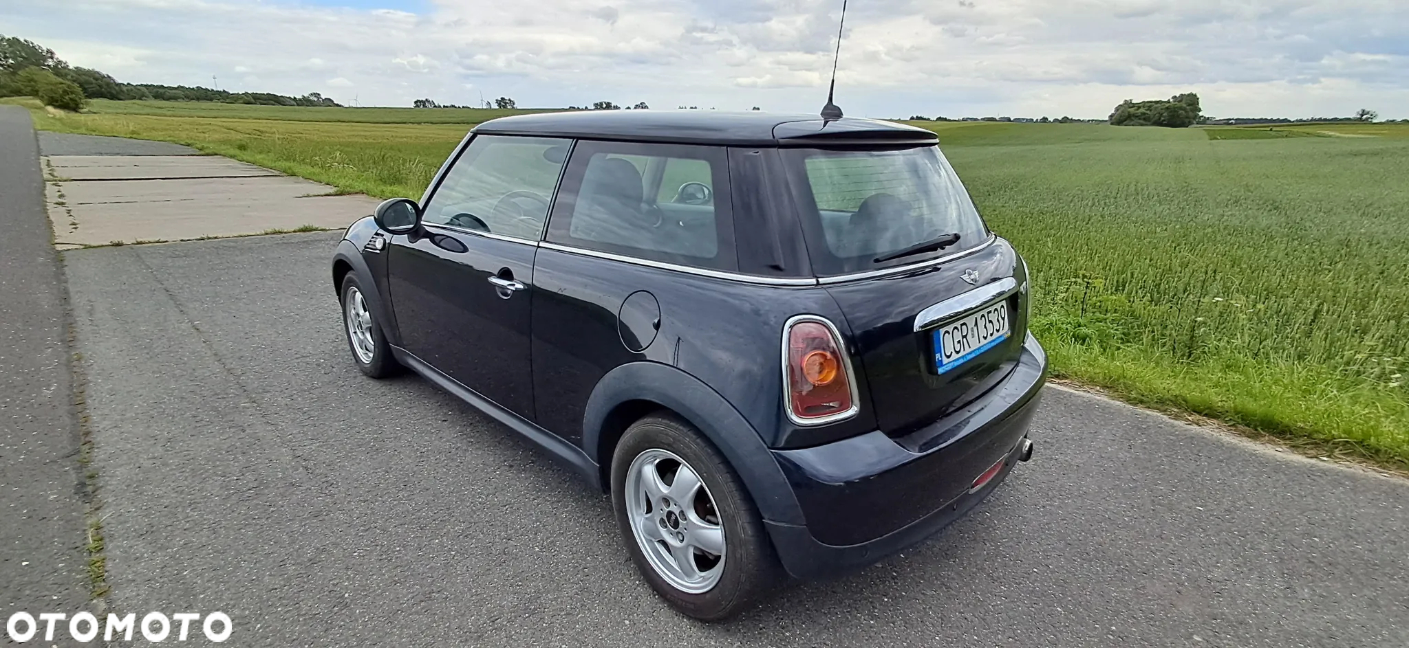 MINI ONE Standard - 7