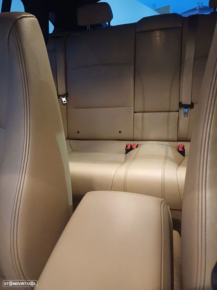 BMW X4 30 d xDrive Pack M - 9