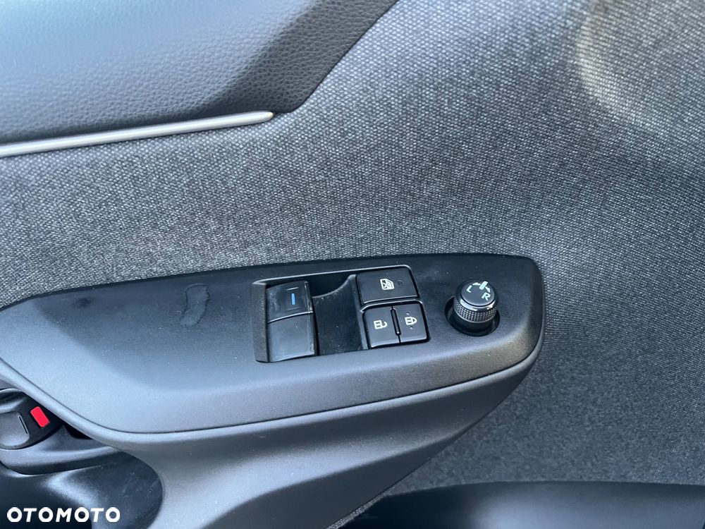 Toyota Yaris 1.5 VVT-i Elegant - 25