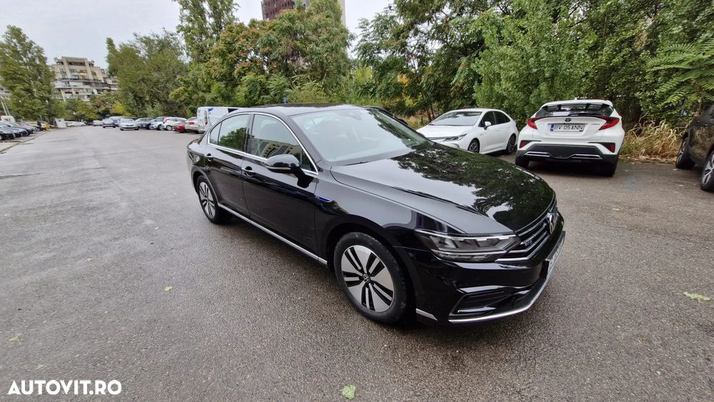 Volkswagen Passat GTE - 2
