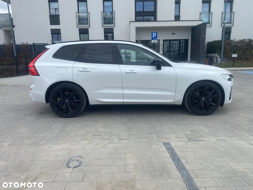 Volvo XC 60 T8 Plug-In Hybrid AWD Ultimate Black Edition - 15