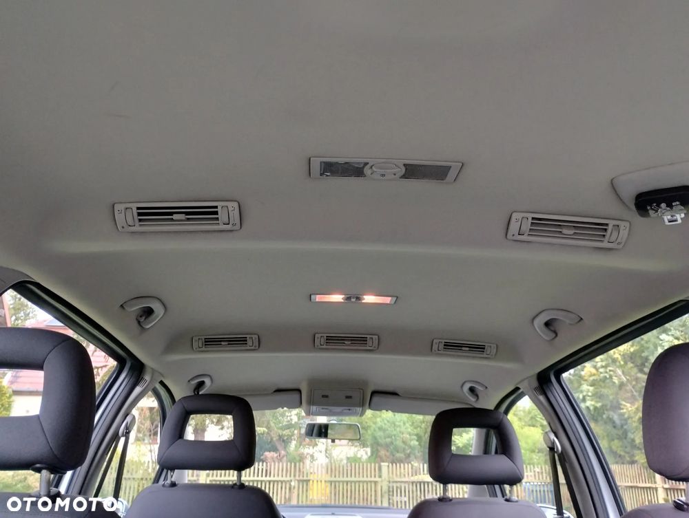 Volkswagen Sharan 2.8 V6 Comfortline 4Mot - 12