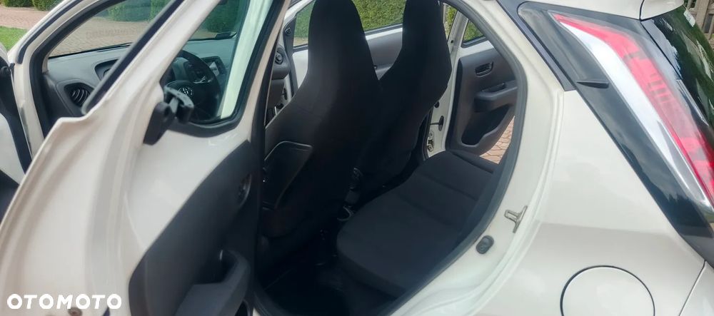 Toyota Aygo 1.0 VVT-i Sprint EU6 - 23