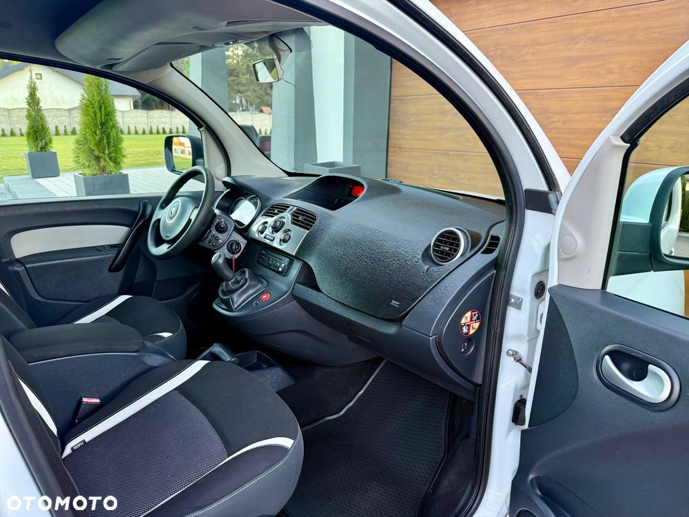 Renault Kangoo 1.6 16V Privilege - 19
