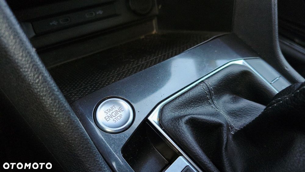 Volkswagen Tiguan - 30