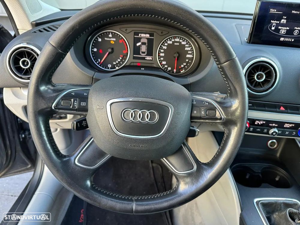 Audi A3 Limousine 1.6 TDI Advance - 8