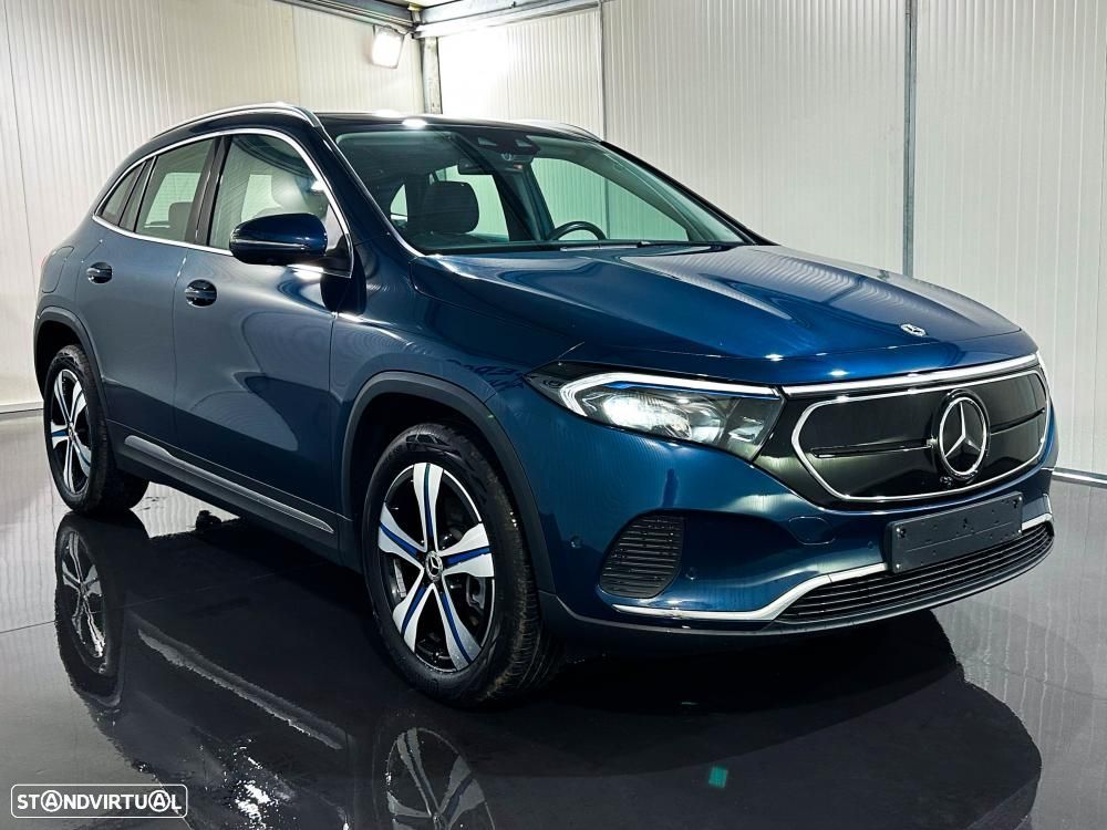 Mercedes-Benz EQA 250+ Electric Art — fotografia 3
