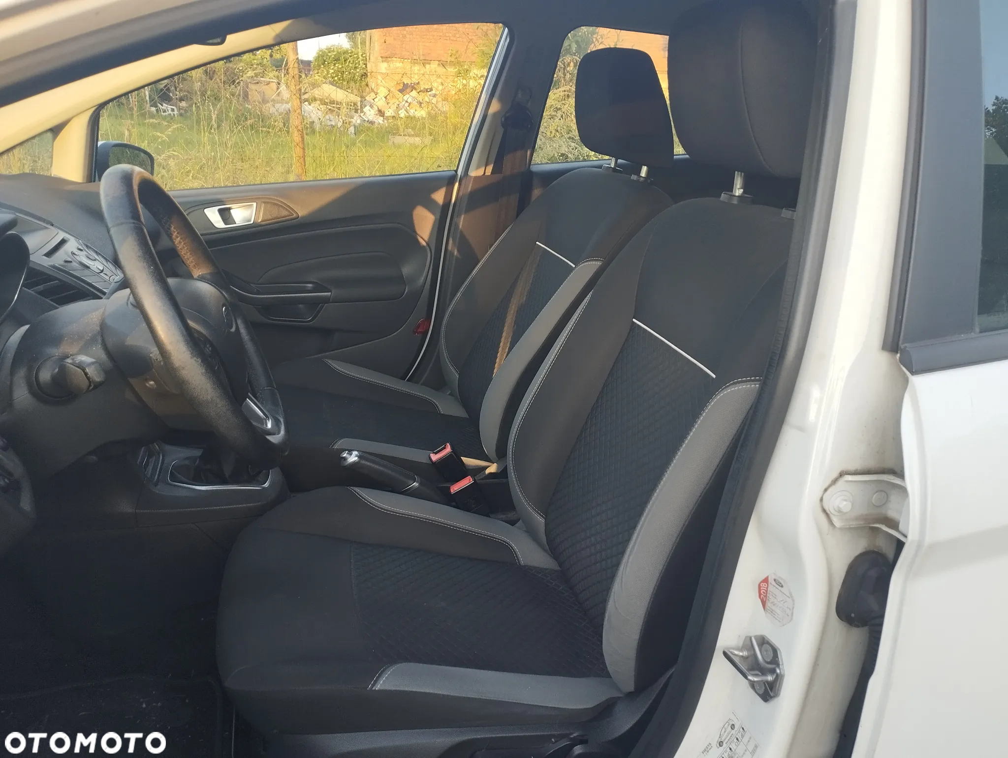 Ford Fiesta - 11