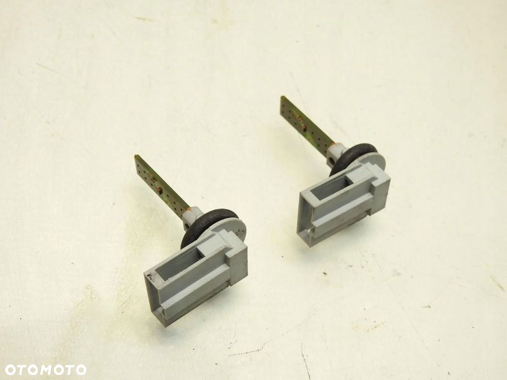 CZUJNIK TEMPERATURY MERCEDES R W251 3.0 CDI V6 A2518200072 - 2