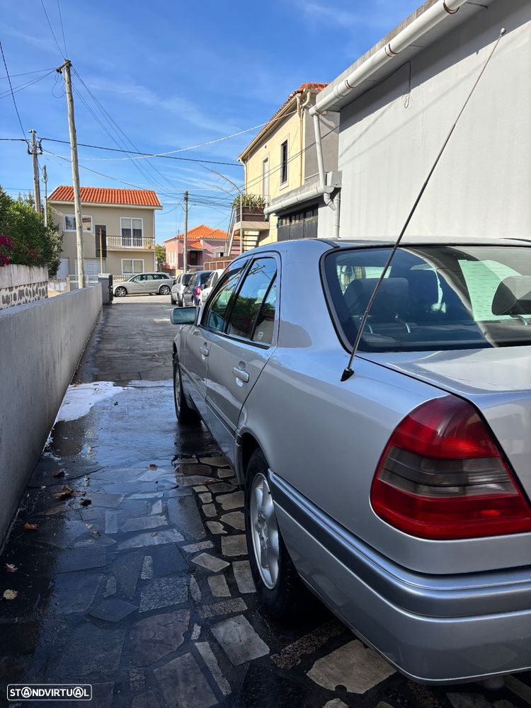 Mercedes-Benz C 220 - 6