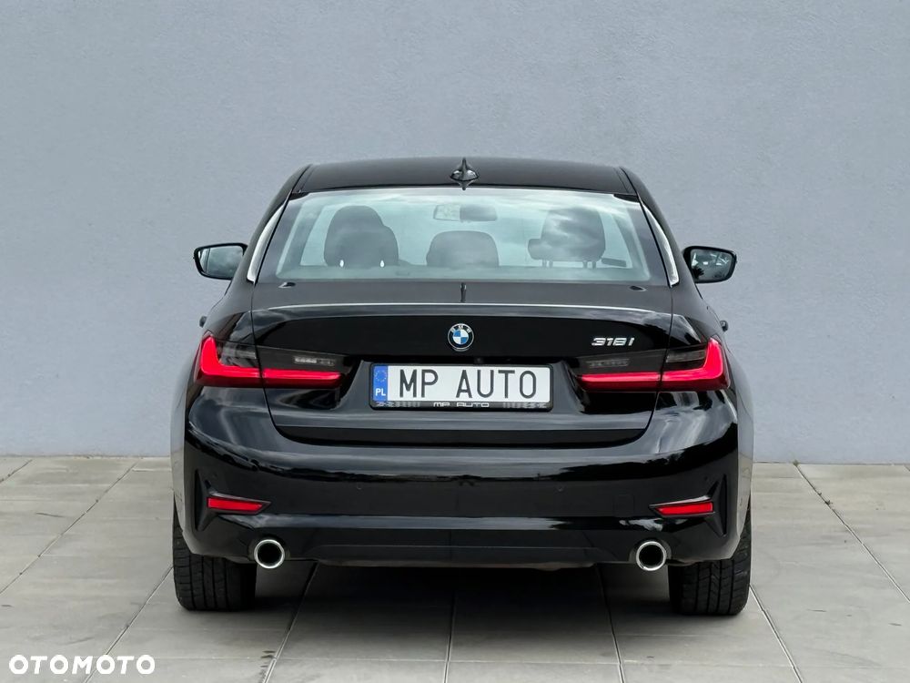 BMW Seria 3 318i Sport Line - 5