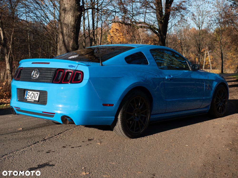 Ford Mustang 3.7 V6 - 13
