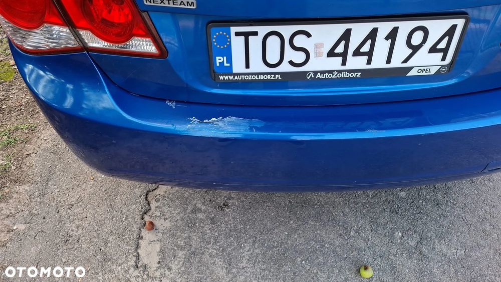 Chevrolet Cruze 1.6 Base - 12