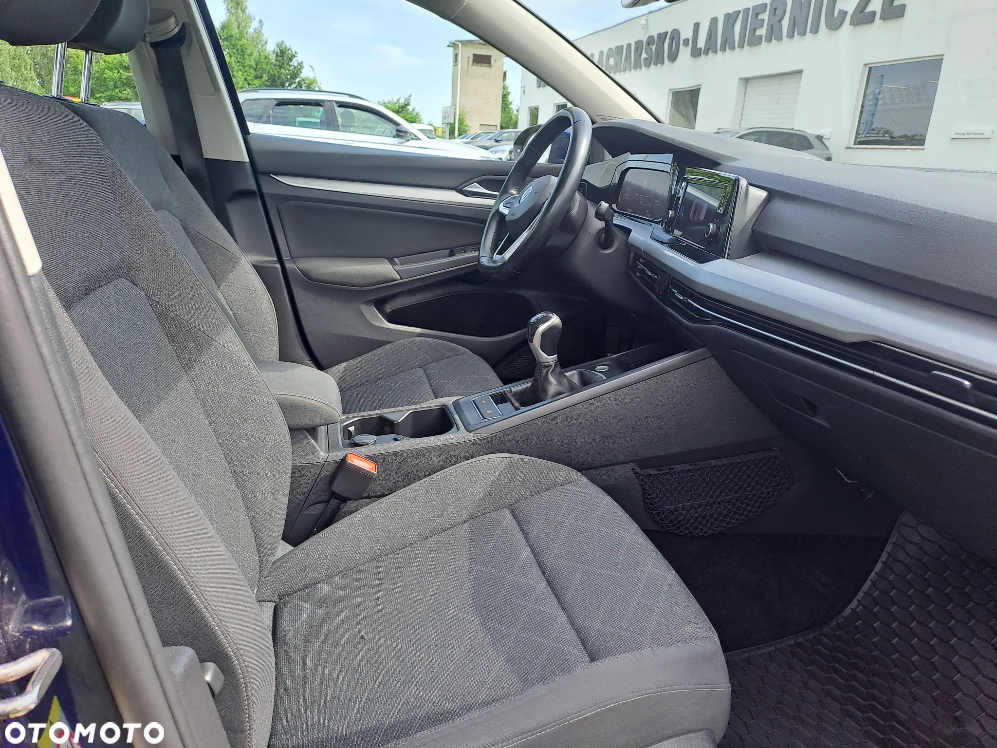 Volkswagen Golf VIII 1.5 TSI EVO Life - 6