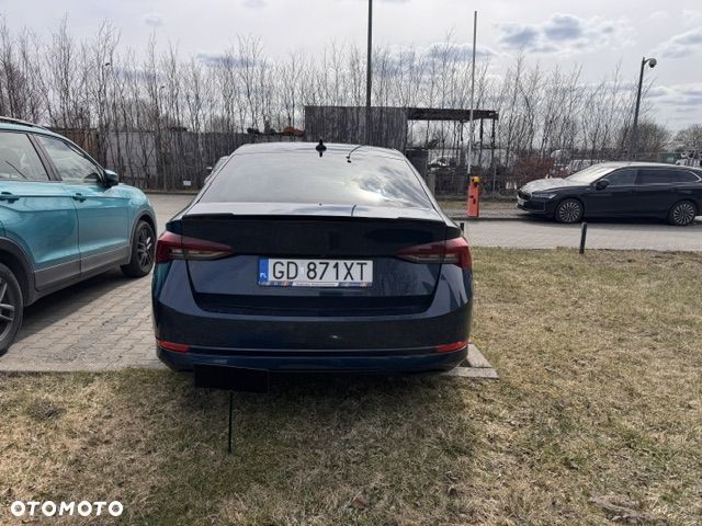 Skoda Octavia 2.0 TDI SCR 4x4 Style DSG - 5