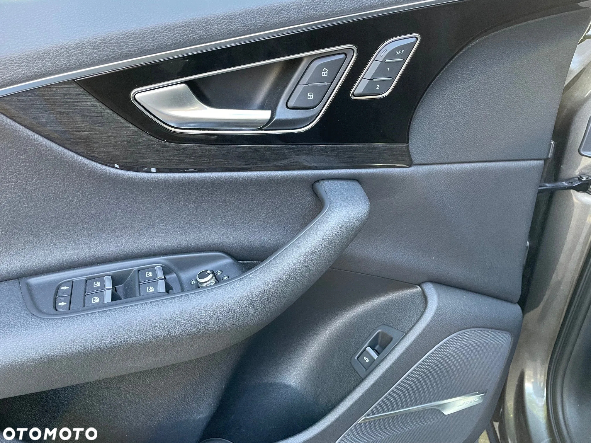 Audi Q7 3.0 TFSI Quattro Tiptronic - 22