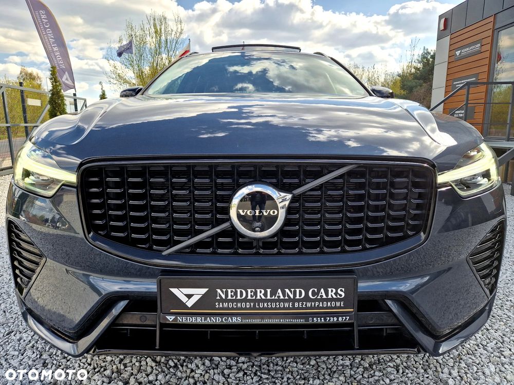 Volvo XC 60 B4 B Plus Dark - 41