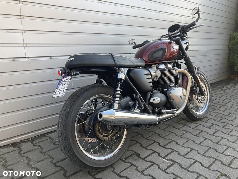 Triumph Bonneville - 7