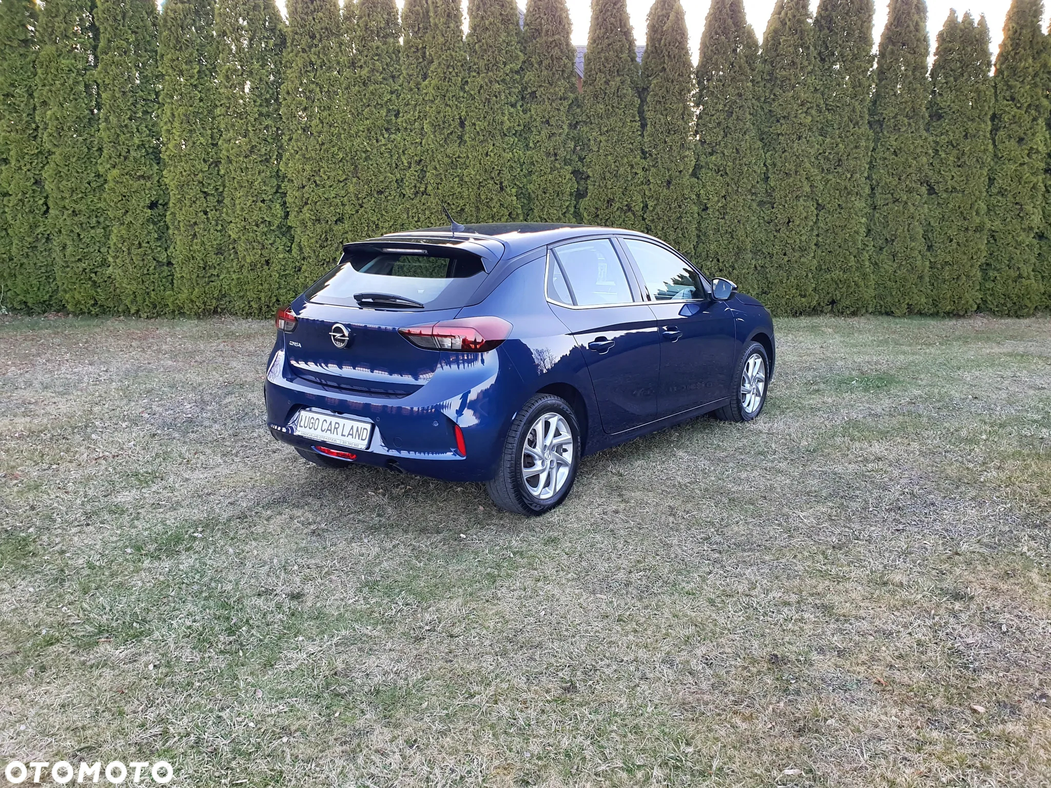 Opel Corsa 1.2 Business S&S - 3