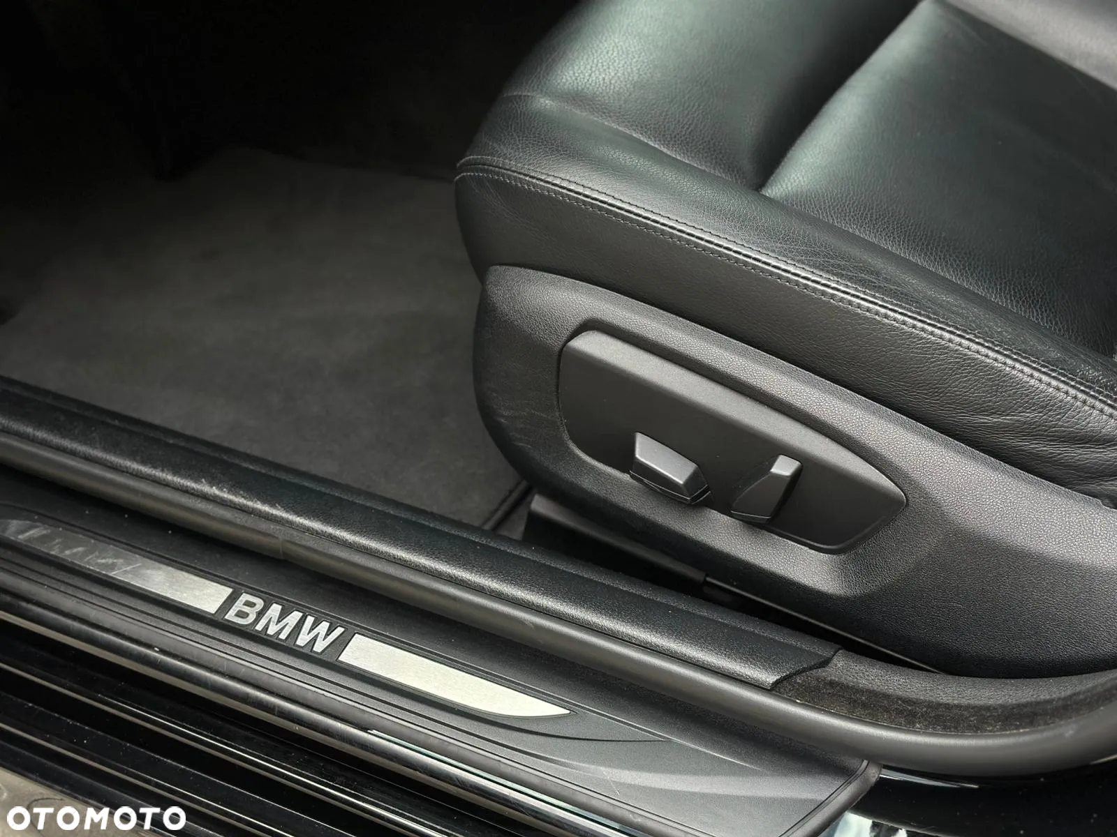 BMW Seria 5 520i Luxury Line - 18
