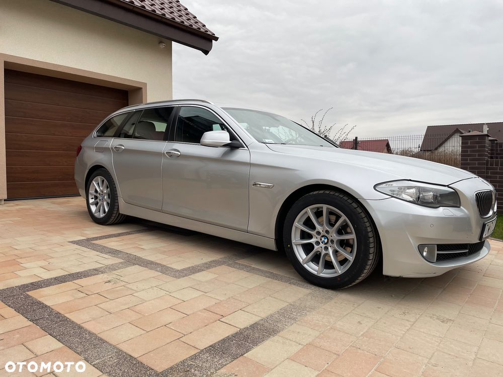 BMW Seria 5 520d Luxury Line - 1