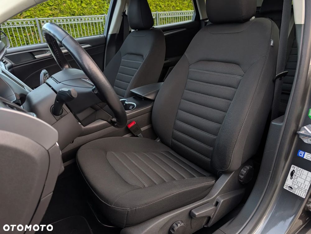 Ford Mondeo - 19