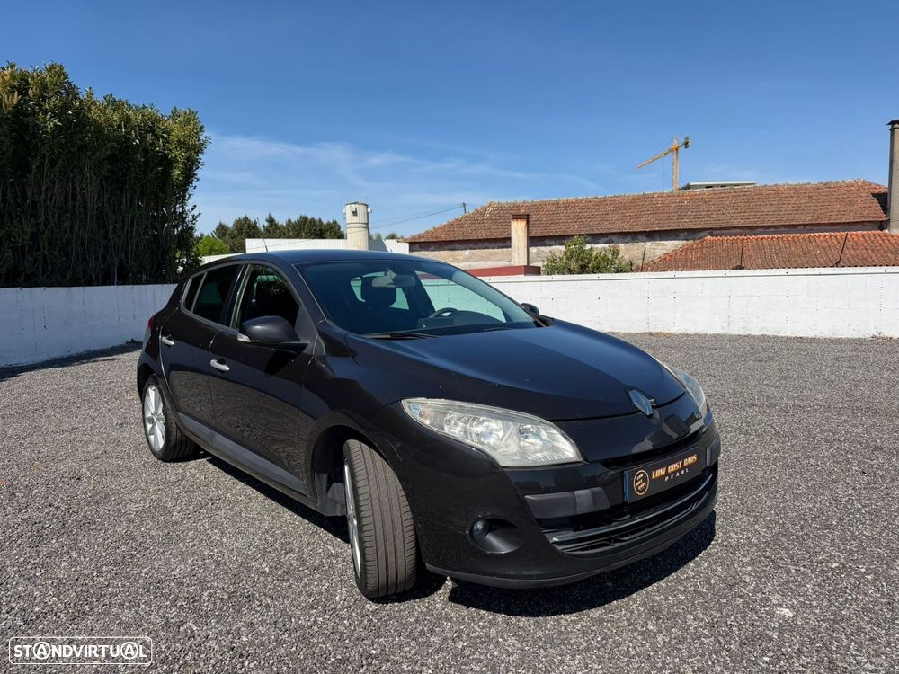 Renault Mégane 1.5 dCi Dynamique - 3
