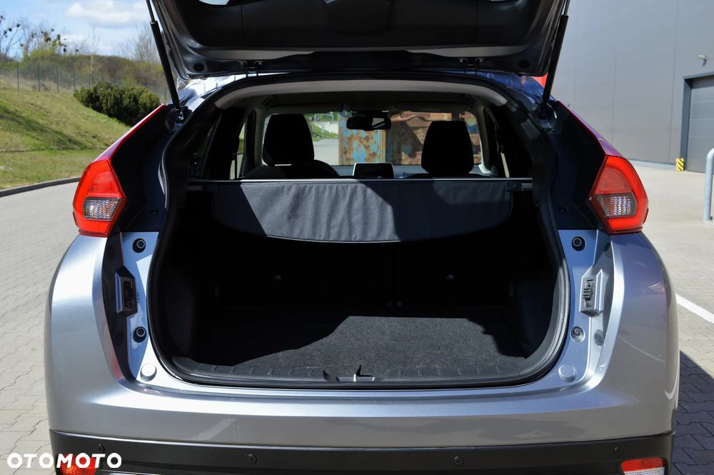 Mitsubishi Eclipse Cross 1.5 T Intense - 33