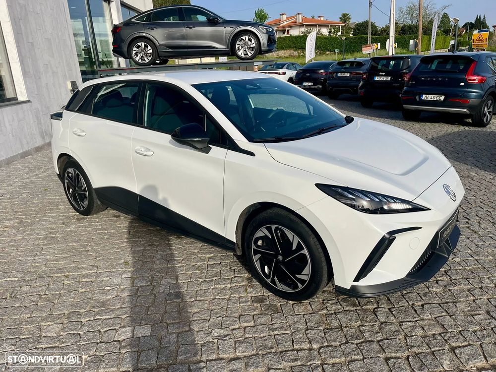 MG MG4 51 kWh Standard - 4