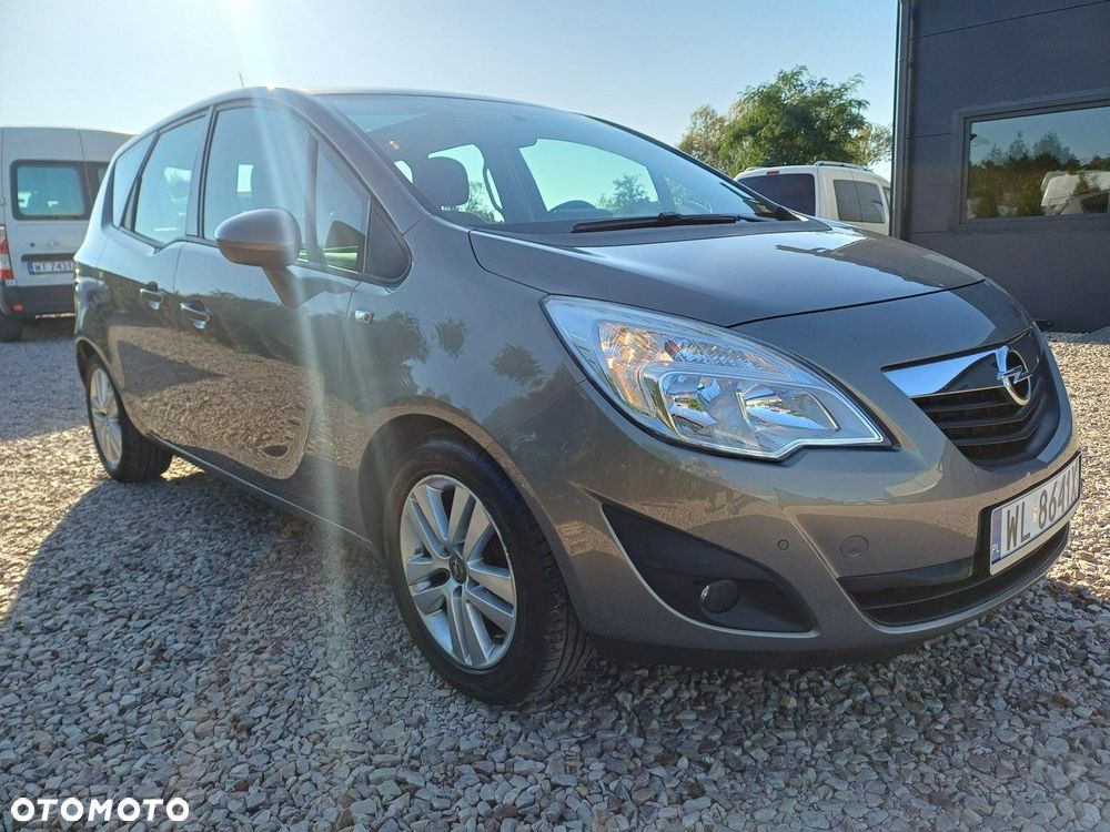 Opel Meriva - 14