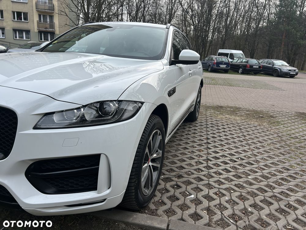 Jaguar F-Pace 2.0 i4D AWD R-Sport - 6