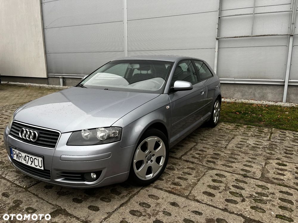Audi A3 3-drzwiowe 1.6 Attraction - 2