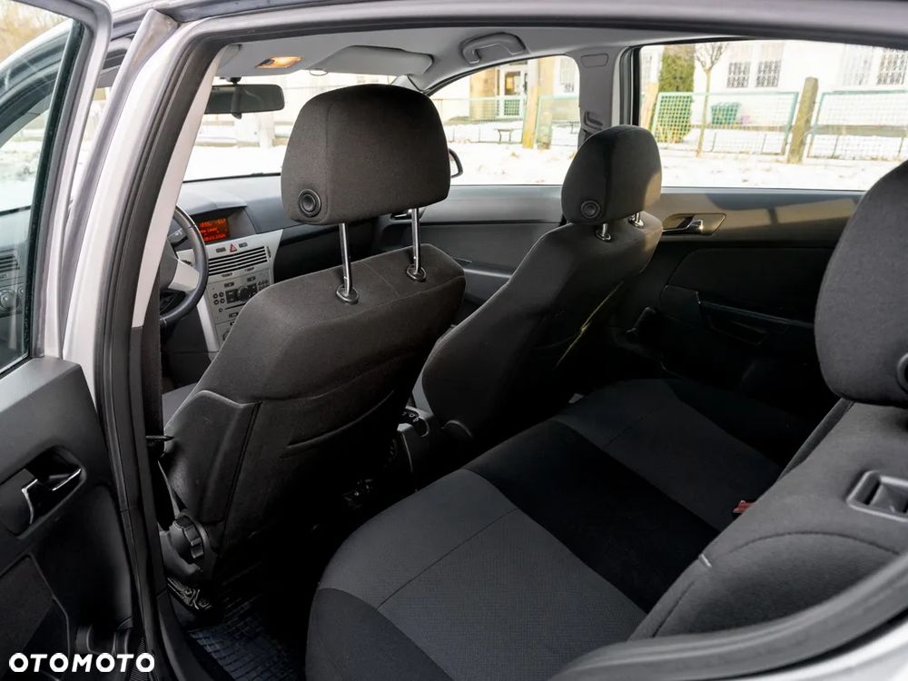 Opel Astra 1.4 Enjoy - 8