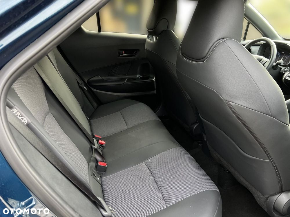 Toyota C-HR - 13