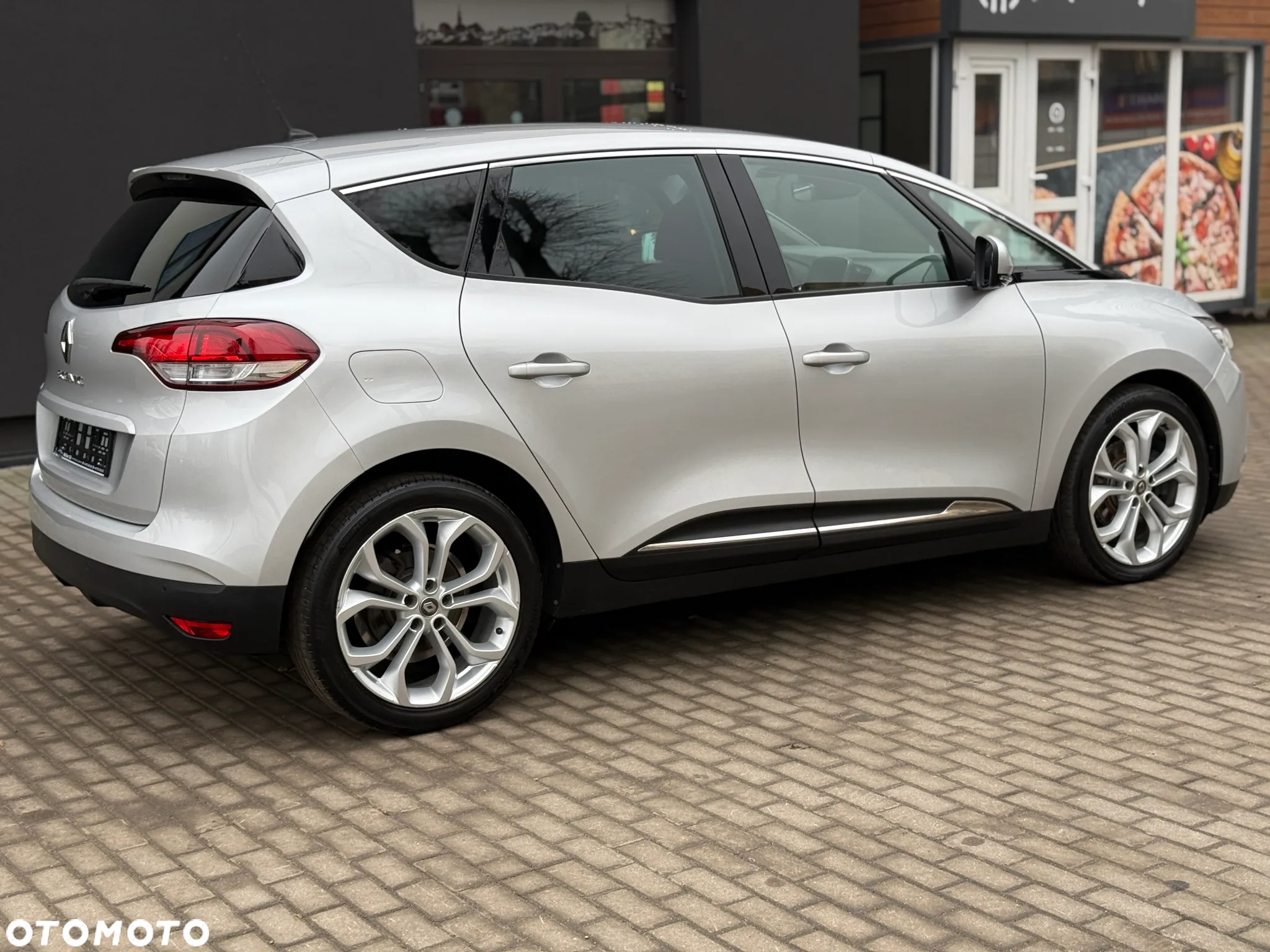 Renault Scenic 1.7 Blue dCi Zen - 14