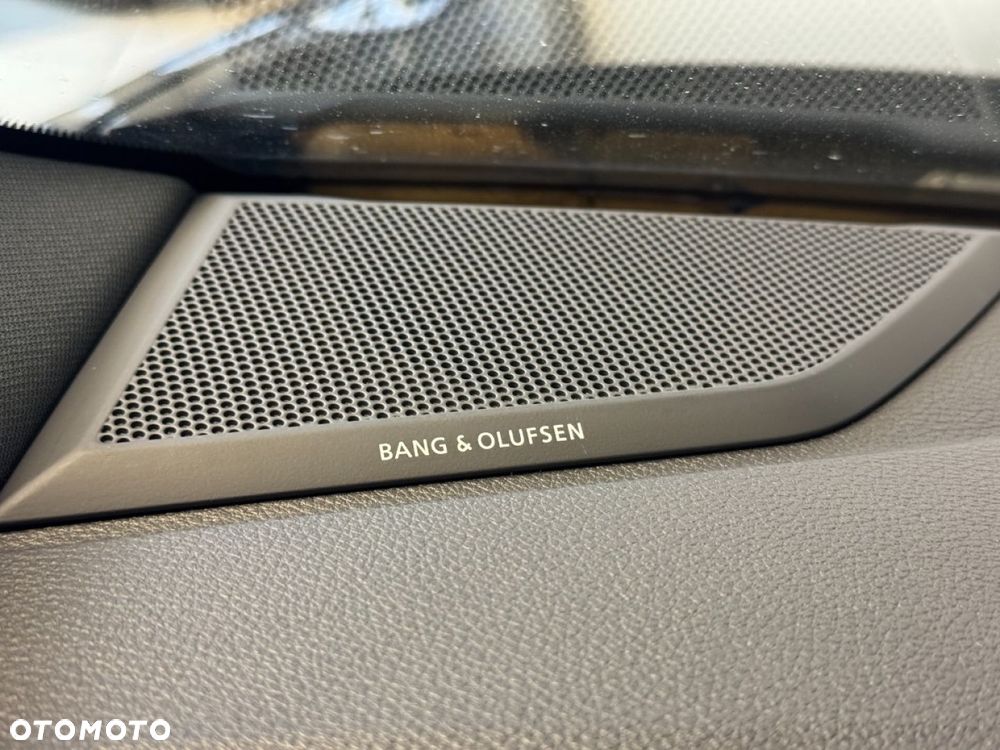 Audi RS Q3 Sportback - 36