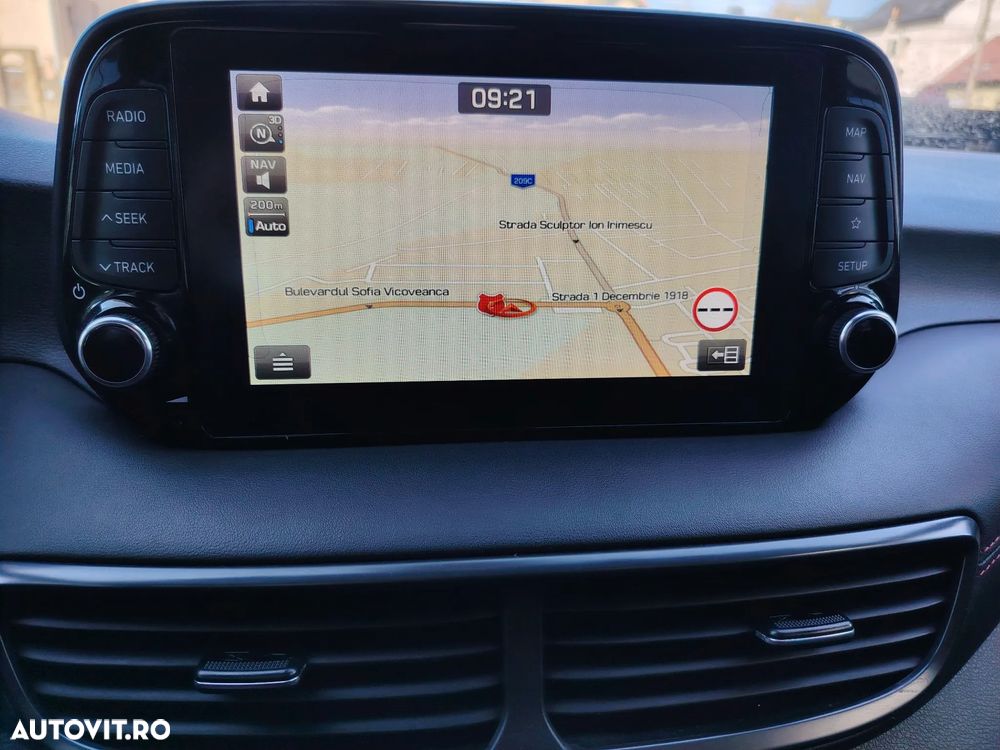 Hyundai Tucson - 10