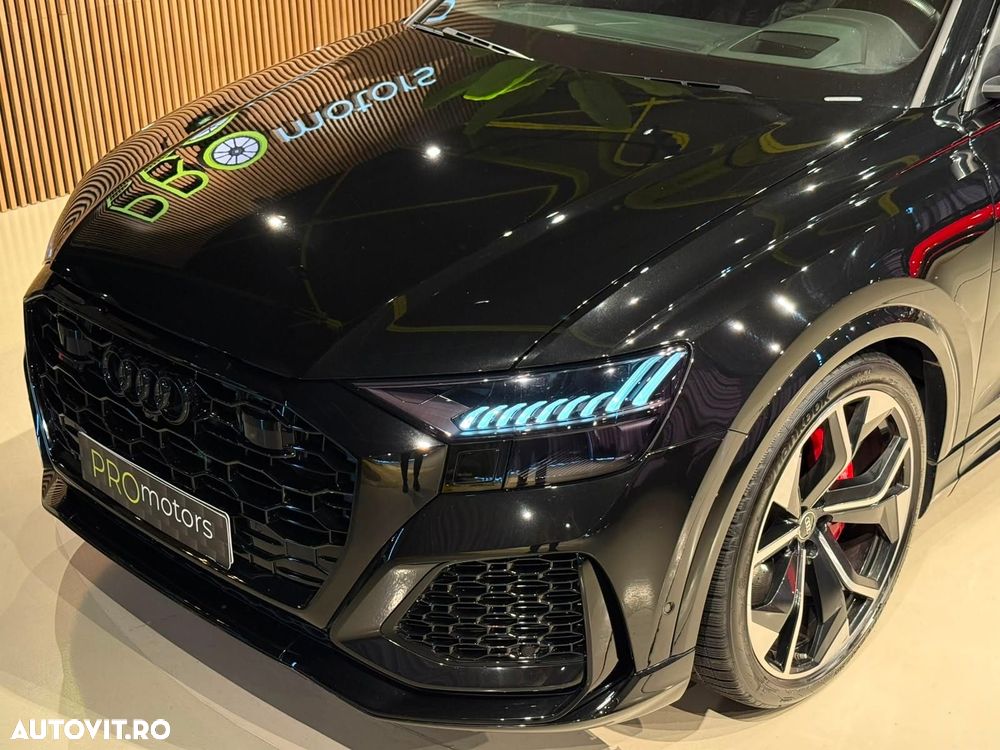 Audi RS Q8 - 18