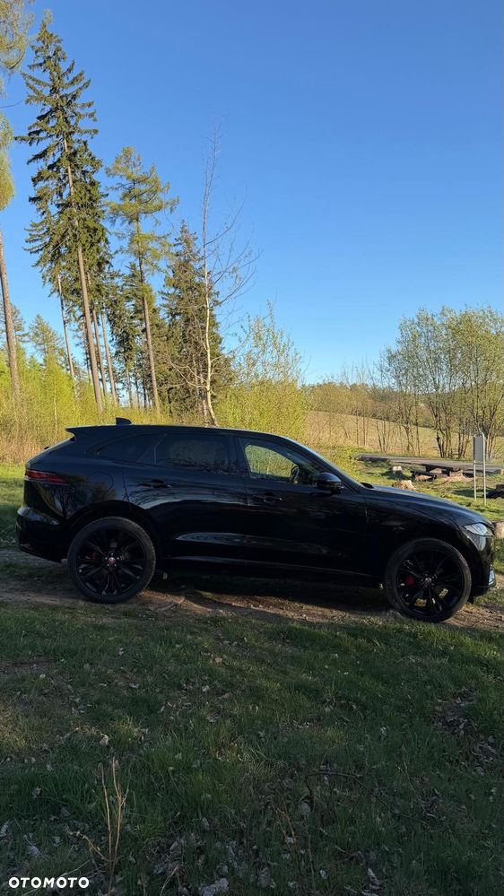 Jaguar F-Pace - 25