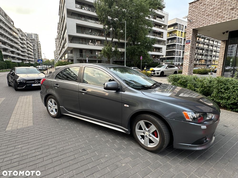 Mitsubishi Lancer 1.8 Intense - 6
