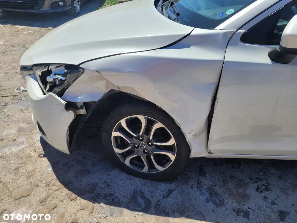 Mazda 2 SKYACTIV-G 115 i-ELOOP White Edition - 17
