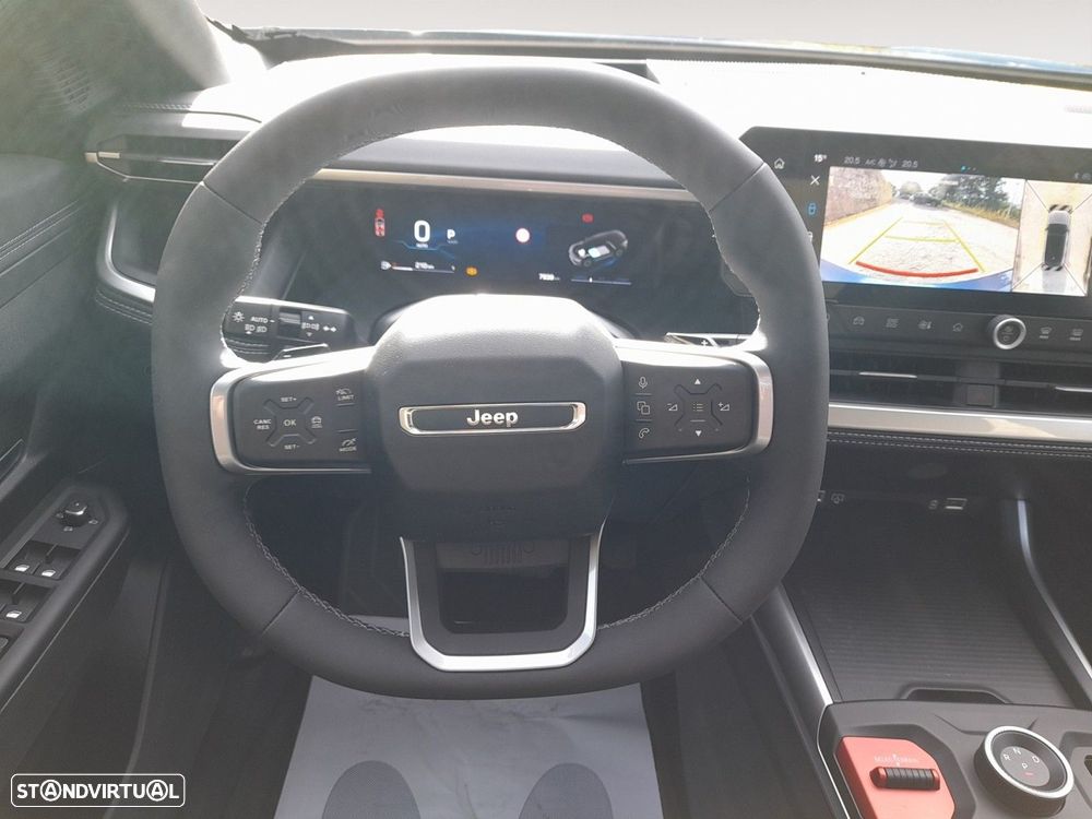 Jeep Compass - 12