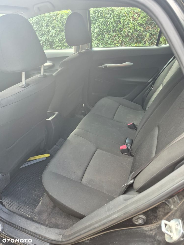 Toyota Auris 1.4 VVT-i Luna - 8