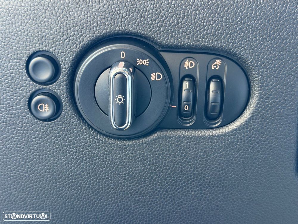 MINI 5 Portas One - 26
