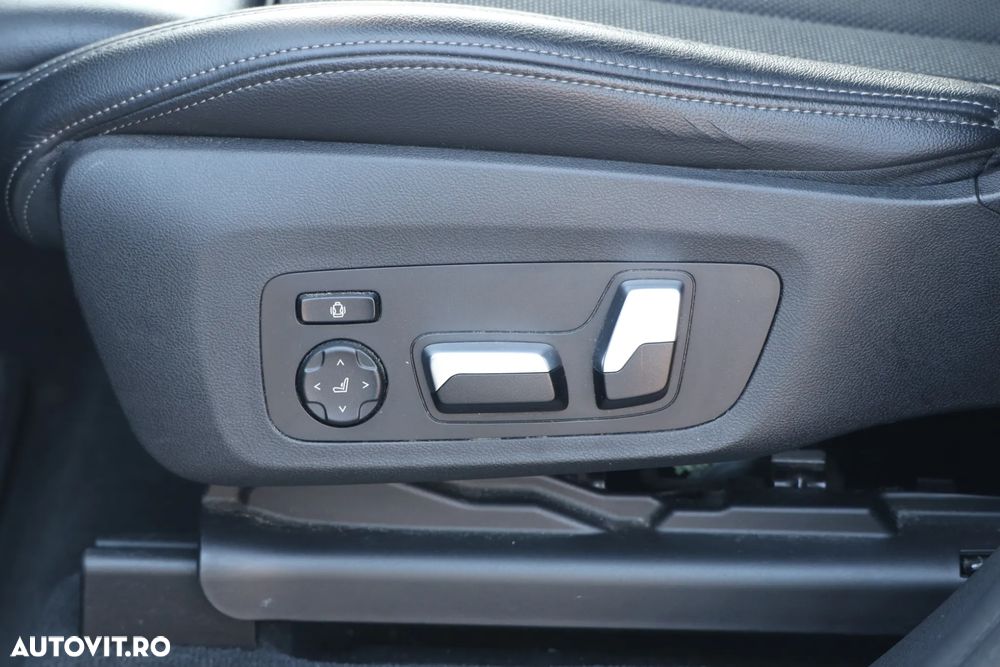 BMW X3 xDrive20d AT xLine - 30